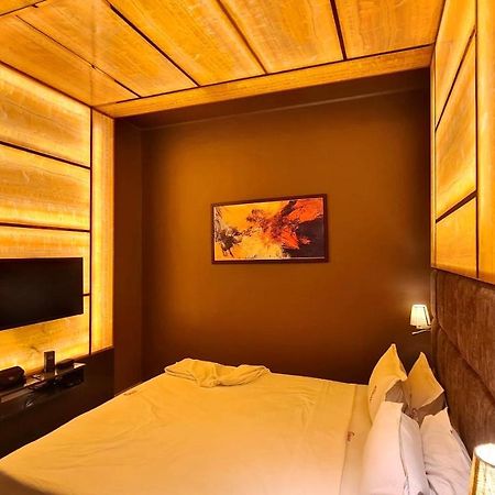 Galaxy Club & Hotel Bídzsápur Kültér fotó