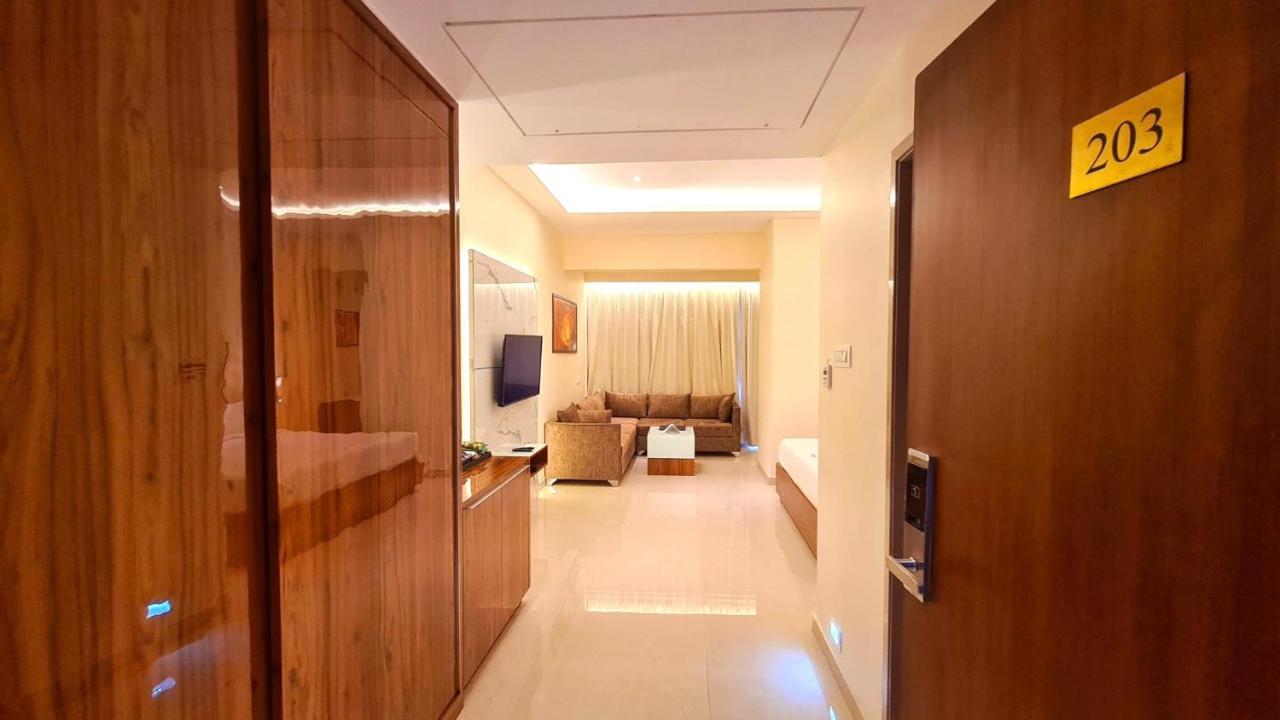Galaxy Club & Hotel Bídzsápur Kültér fotó