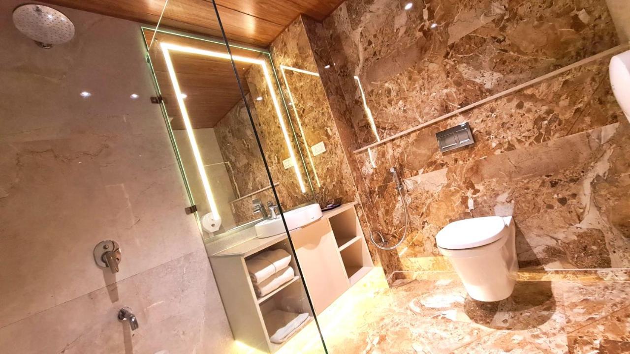 Galaxy Club & Hotel Bídzsápur Kültér fotó
