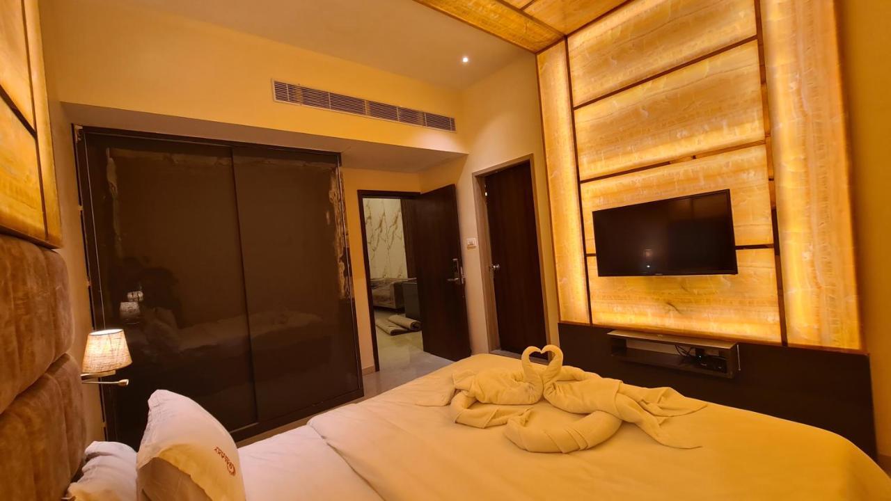 Galaxy Club & Hotel Bídzsápur Kültér fotó