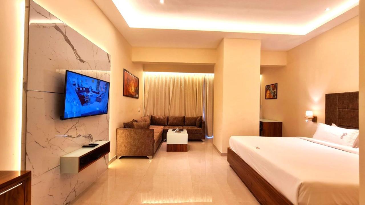 Galaxy Club & Hotel Bídzsápur Kültér fotó