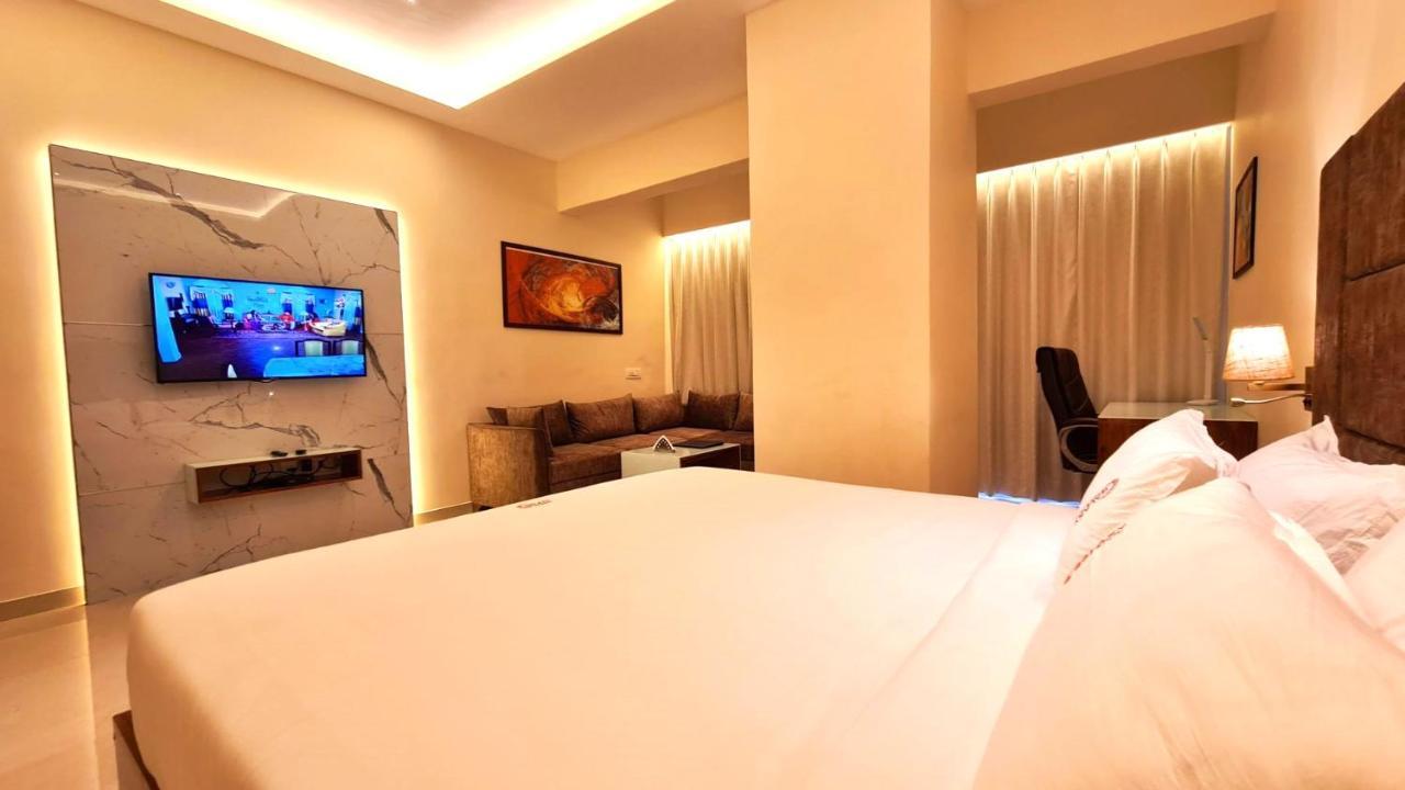Galaxy Club & Hotel Bídzsápur Kültér fotó